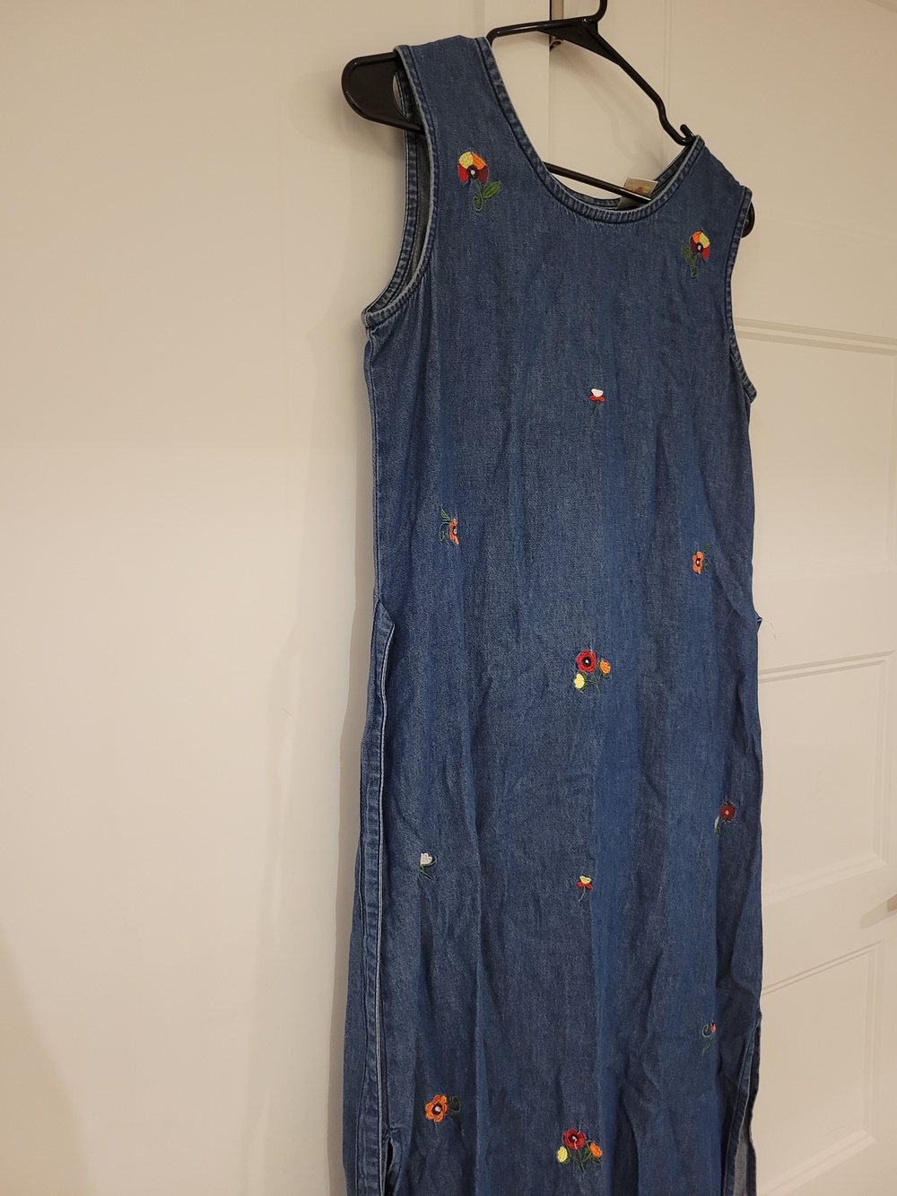 Vintage Vanityfair Denim Maxi Dress with Floral Embroidery - Blue
